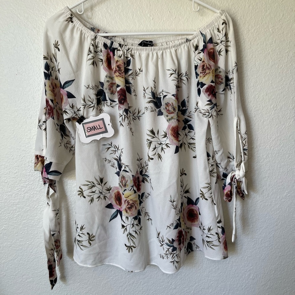 Off-Shoulder Dress shirt